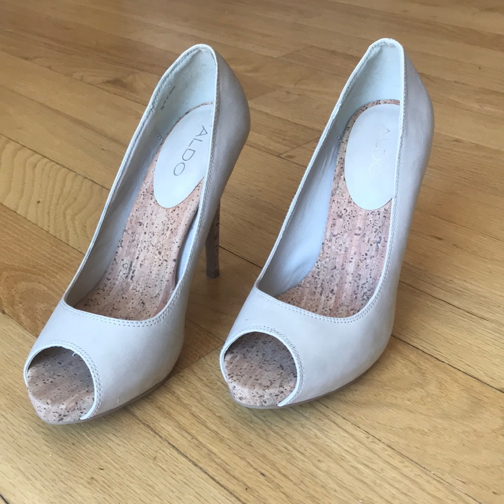 Also cork heels